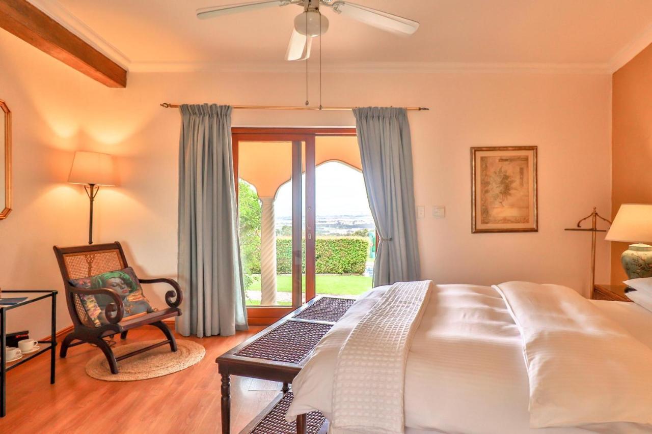 Apricot Gardens Guesthouse Gordonʼs Bay Esterno foto
